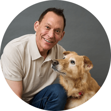 group leader profile picture mobile screen